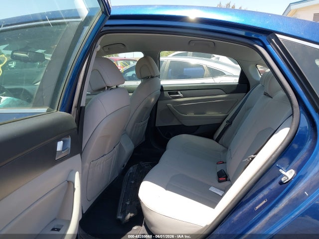 Hyundai SONATA ECO 2016 5NPE24AA4GH423076 Image 8