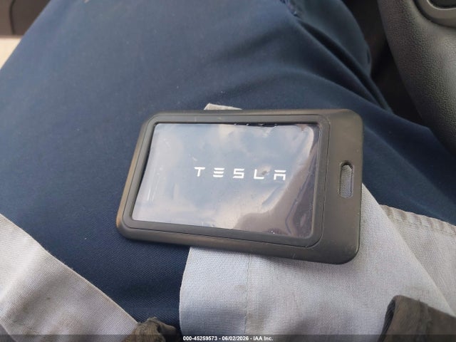 Продажа на аукционе авто 2023 Tesla Model Y Awd/long Range Dual Motor All-wheel Drive, vin: 7SAYGDEE1PA092029, номер лота: 45259573