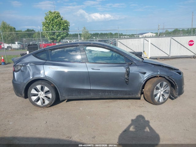Продажа на аукционе авто 2023 Tesla Model Y Awd/long Range Dual Motor All-wheel Drive, vin: 7SAYGDEE1PA092029, номер лота: 45259573