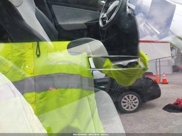 Volkswagen Id.4 Standard 2024 1V2BMPE8XRC010940 Image 5