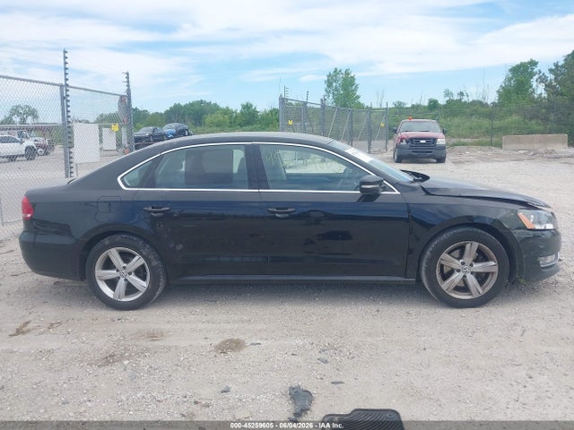 2015 Volkswagen Passat 1.8t Limited Edition მანქანა იყიდება აუქციონზე, vin: 1VWAS7A30FC078198, აუქციონის ნომერი: 45259605