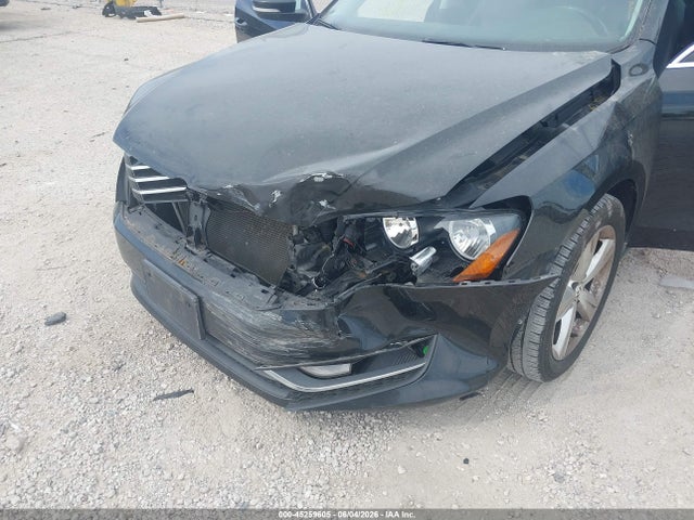 2015 Volkswagen Passat 1.8t Limited Edition მანქანა იყიდება აუქციონზე, vin: 1VWAS7A30FC078198, აუქციონის ნომერი: 45259605