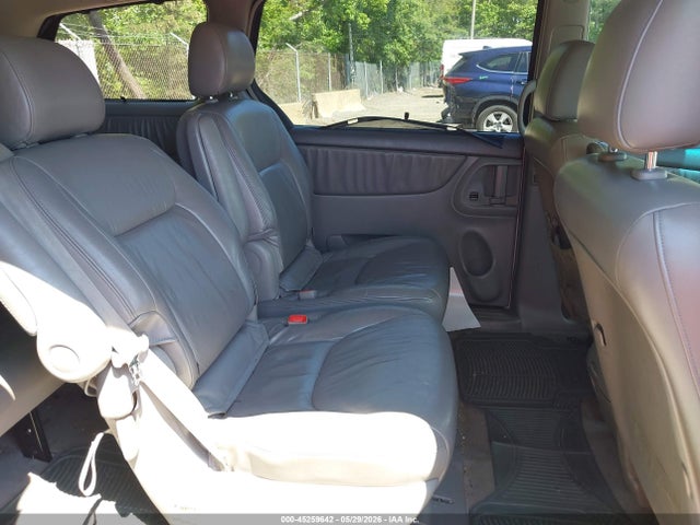 45259642 :رقم المزاد ، 5TDBA22C24S014400 vin ، 2004 Toyota Sienna Xle Limited مزاد بيع