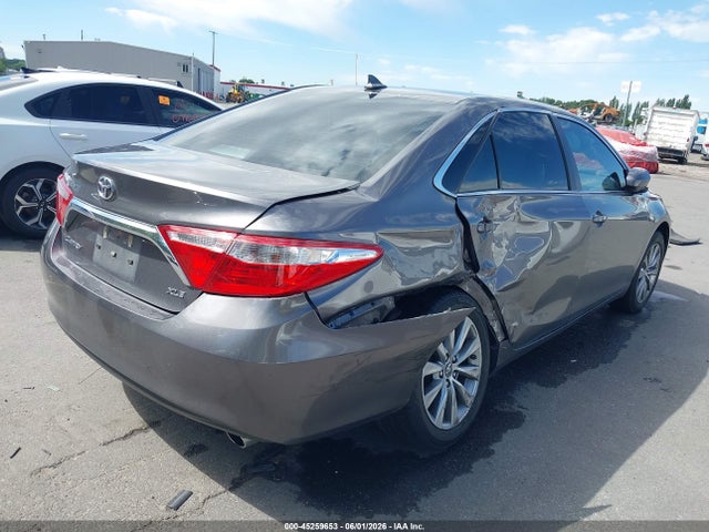 4T1BF1FK6HU810979 Toyota CAMRY XLE