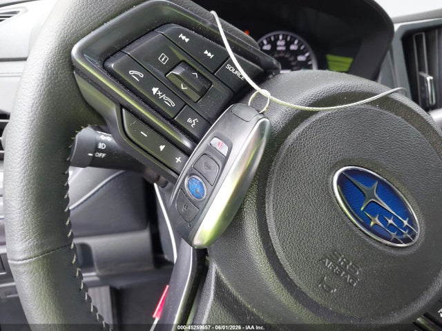 2025 Subaru Forester Limited მანქანა იყიდება აუქციონზე, vin: JF2SLDRC0SH528485, აუქციონის ნომერი: 45259657
