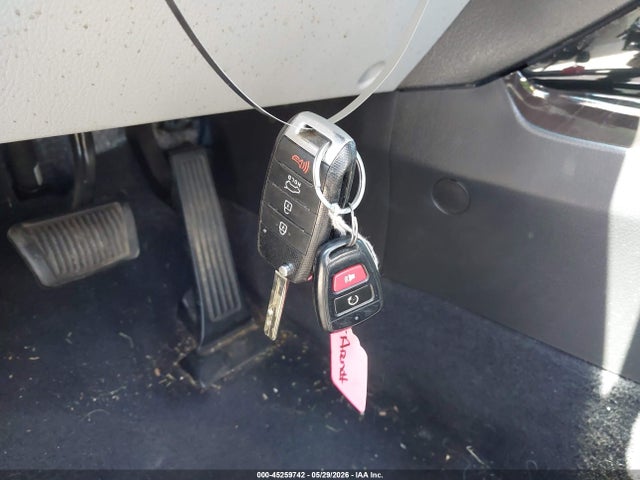 Продажа на аукционе авто 2015 Kia Sorento Lx, vin: 5XYKTCA61FG551951, номер лота: 45259742