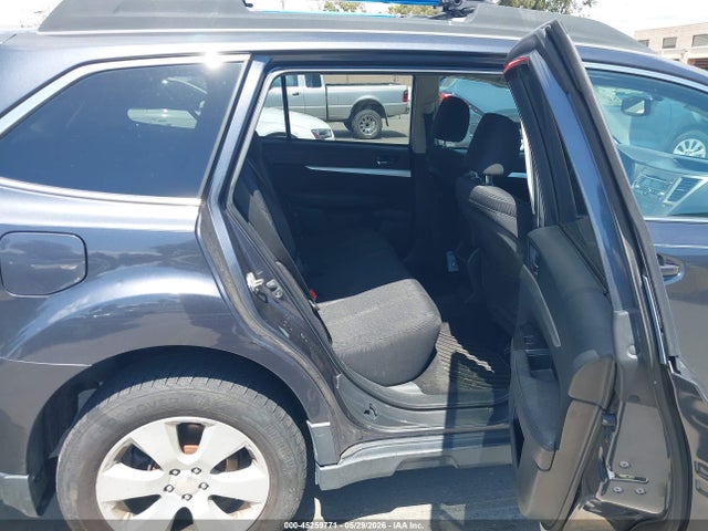 2011 Subaru Outback 2.5i Premium მანქანა იყიდება აუქციონზე, vin: 4S4BRBFC2B3345765, აუქციონის ნომერი: 45259771