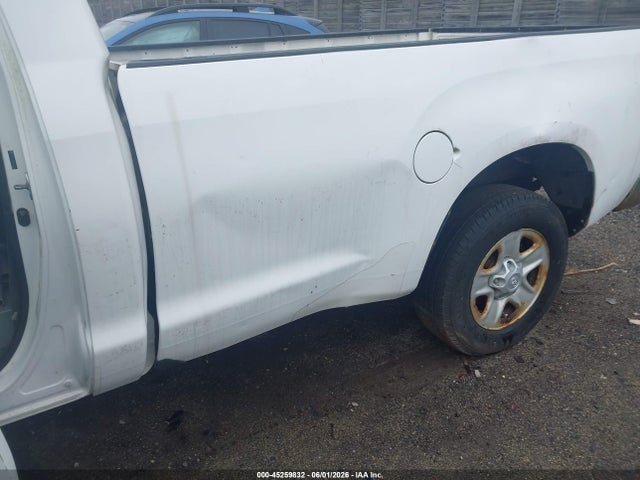 45259832 :رقم المزاد ، 5TFLU52158X012359 vin ، 2008 Toyota Tundra Base V6 مزاد بيع