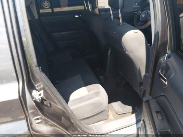 1C4NJPBA1ED850401 Jeep Patriot Altitude