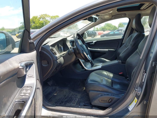 YV140MTL8H2426754 Volvo S60 T5 Dynamic