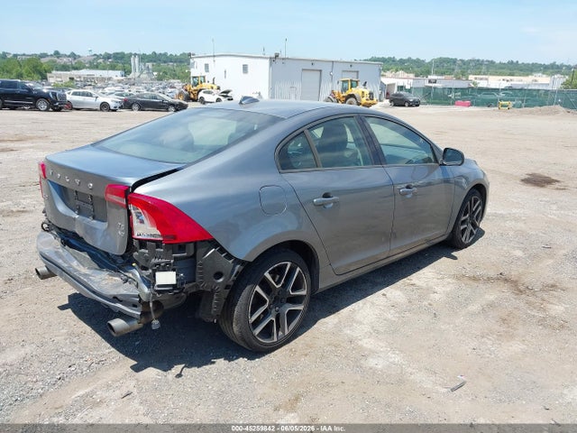 YV140MTL8H2426754 Volvo S60 T5 Dynamic