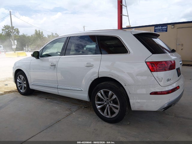 Продажа на аукционе авто 2018 Audi Q7 3.0t Premium, vin: WA1AAAF75JD005467, номер лота: 45259848