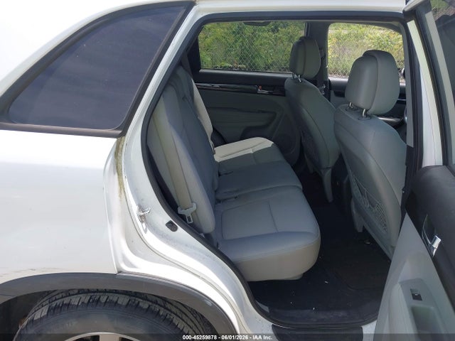 45259878 :رقم المزاد ، 5XYKTCA16BG010201 vin ، 2011 Kia Sorento Lx مزاد بيع