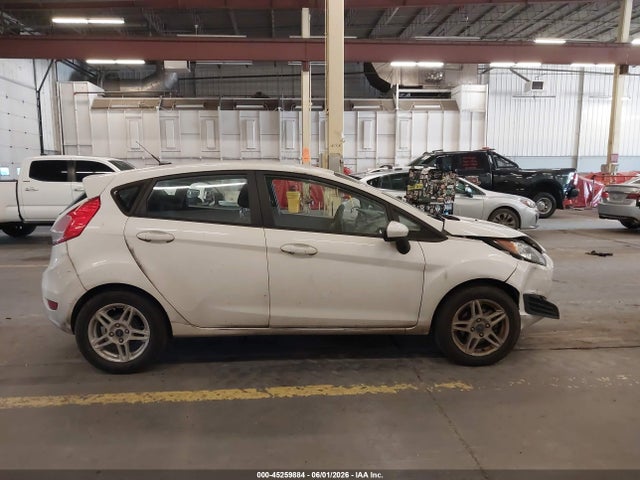 Ford FIESTA SE 2017 3FADP4EJ6HM119045 Image 13