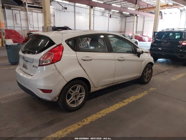 Ford FIESTA SE 2017 3FADP4EJ6HM119045 Image 4