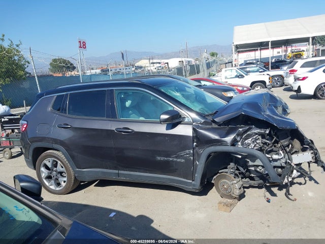 3C4NJCCB3LT105155 Jeep Compass Limited Fwd