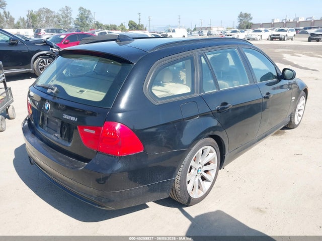 45259927 :رقم المزاد ، WBAUU3C5XBA541789 vin ، 2011 Bmw 328i Xdrive مزاد بيع