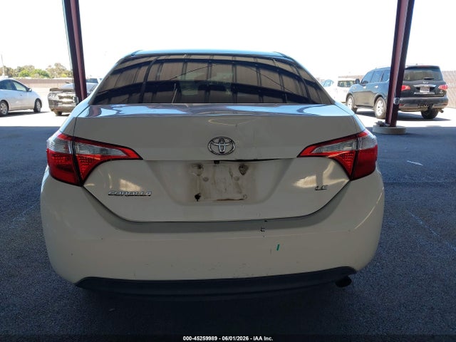 45259989 :رقم المزاد ، 5YFBURHE3FP255936 vin ، 2015 Toyota Corolla Le مزاد بيع