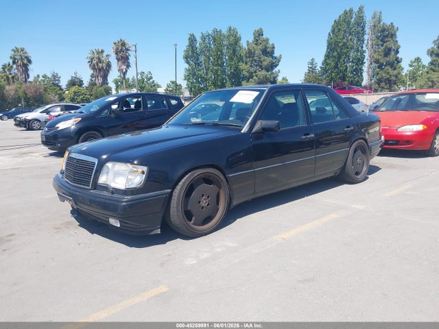 45259991 :رقم المزاد ، WDBEA34E4SC161297 vin ، 1995 Mercedes-benz E 420 Base/420 Special مزاد بيع
