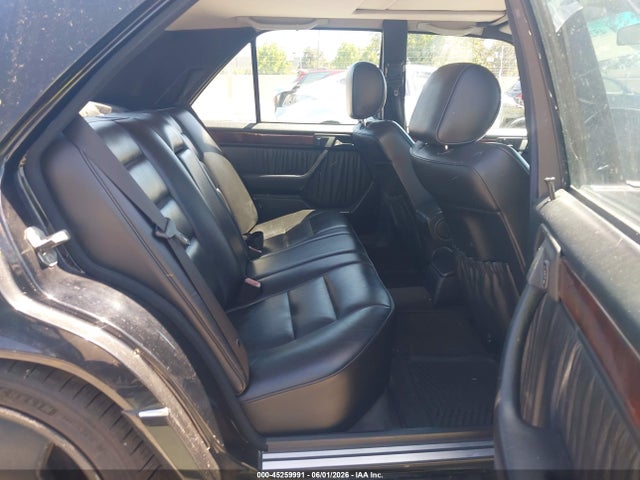45259991 :رقم المزاد ، WDBEA34E4SC161297 vin ، 1995 Mercedes-benz E 420 Base/420 Special مزاد بيع