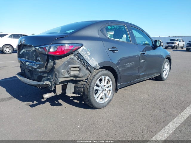 3MYDLBYV6JY312420 Toyota YARIS IA