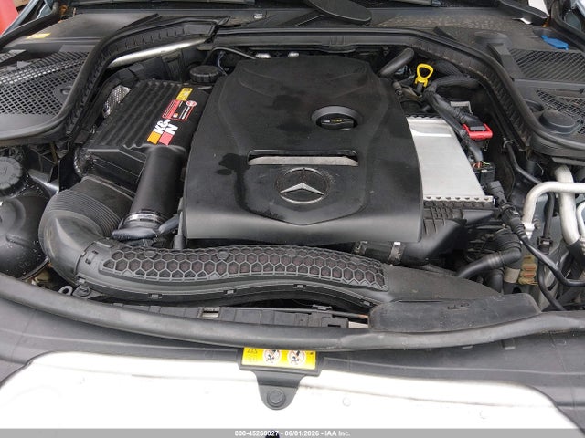 45260027 :رقم المزاد ، 55SWF4JB7FU044330 vin ، 2015 Mercedes-benz C 300 مزاد بيع