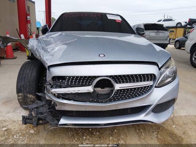 45260027 :رقم المزاد ، 55SWF4JB7FU044330 vin ، 2015 Mercedes-benz C 300 مزاد بيع