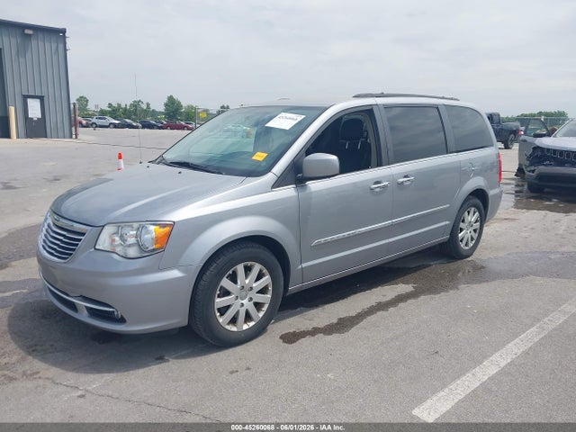 Продаж на аукціоні авто 2015 Chrysler Town & Country Touring, vin: 2C4RC1BG5FR562652, номер лоту: 45260068