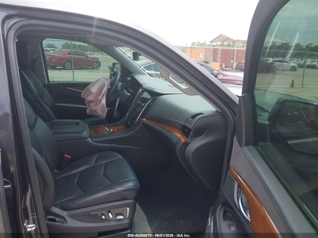 Aukcja sprzedaży 2017 Cadillac Escalade Luxury, vin: 1GYS3BKJ1HR220332, numer aukcji: 45260070