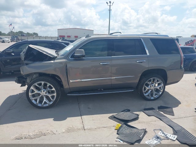 Продажа на аукционе авто 2017 Cadillac Escalade Luxury, vin: 1GYS4BKJ7HR163325, номер лота: 45260075