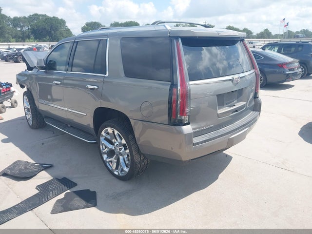 Продажа на аукционе авто 2017 Cadillac Escalade Luxury, vin: 1GYS4BKJ7HR163325, номер лота: 45260075