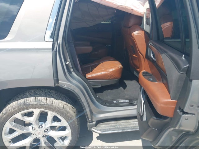 Продажа на аукционе авто 2017 Cadillac Escalade Luxury, vin: 1GYS4BKJ7HR163325, номер лота: 45260075