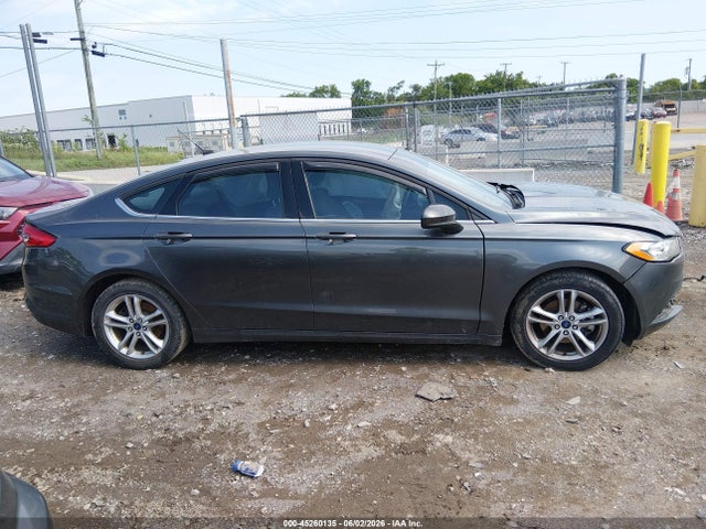 45260135 :رقم المزاد ، 3FA6P0H79JR132964 vin ، 2018 Ford Fusion Se مزاد بيع