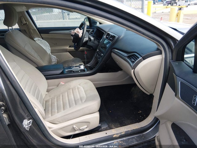45260135 :رقم المزاد ، 3FA6P0H79JR132964 vin ، 2018 Ford Fusion Se مزاد بيع