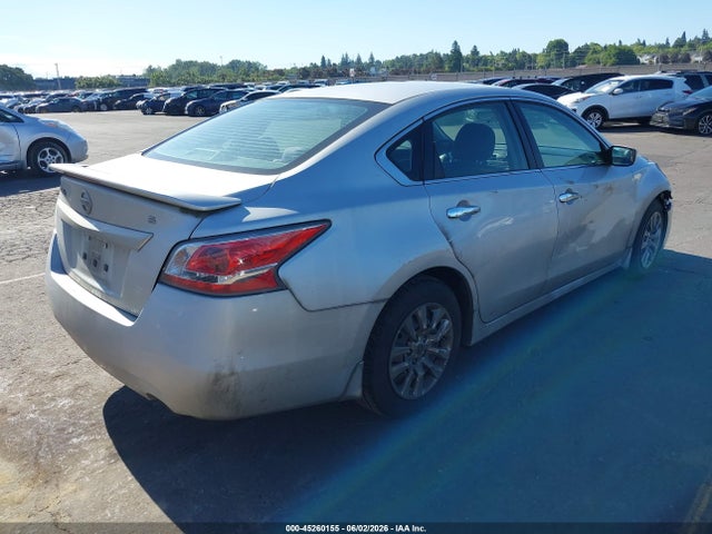 Nissan Altima 2.5 S 2015 1N4AL3APXFN314930 Image 4