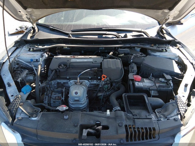 2015 Honda Accord Sport მანქანა იყიდება აუქციონზე, vin: 1HGCR2F56FA151267, აუქციონის ნომერი: 45260182