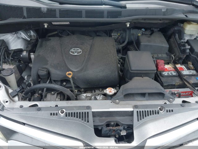 Продажа на аукционе авто 2018 Toyota Sienna Limited 7 Passenger, vin: 5TDYZ3DCXJS957944, номер лота: 45260197