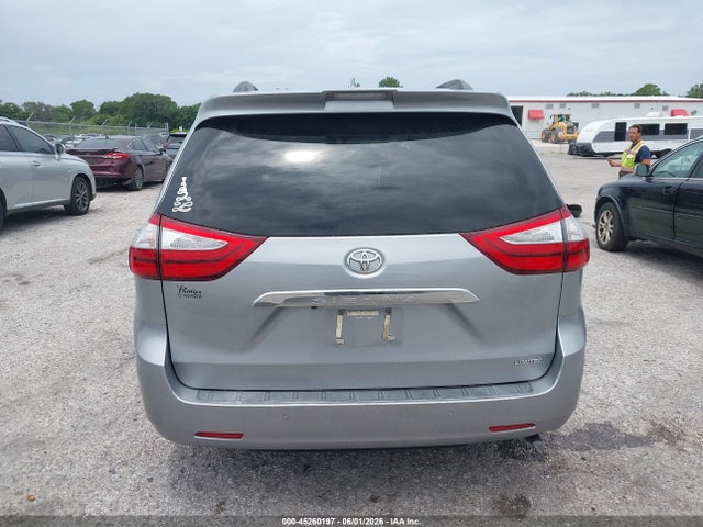 Продажа на аукционе авто 2018 Toyota Sienna Limited 7 Passenger, vin: 5TDYZ3DCXJS957944, номер лота: 45260197