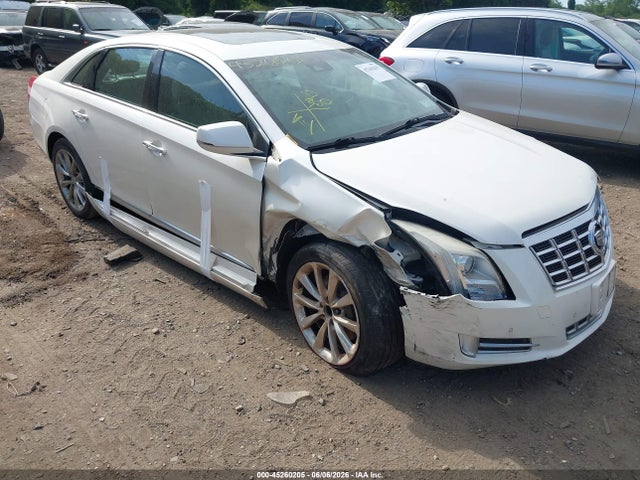 2013 Cadillac Xts Premium მანქანა იყიდება აუქციონზე, vin: 2G61T5S36D9105513, აუქციონის ნომერი: 45260205