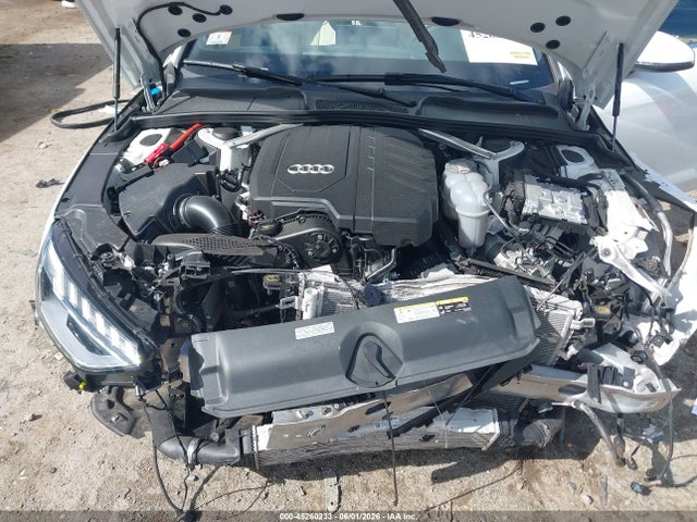 45260233 :رقم المزاد ، WAUDAAF44RN001759 vin ، 2024 Audi A4 Premium 45 Tfsi S Line Quattro S Tronic مزاد بيع