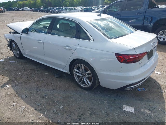 45260233 :رقم المزاد ، WAUDAAF44RN001759 vin ، 2024 Audi A4 Premium 45 Tfsi S Line Quattro S Tronic مزاد بيع