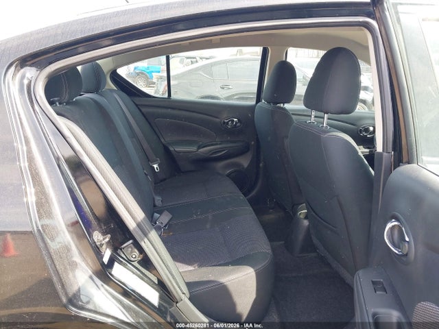45260281 :رقم المزاد ، 3N1CN7AP7JL845812 vin ، 2018 Nissan Versa 1.6 Sv مزاد بيع