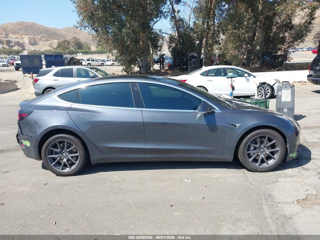 Tesla Model 3 Long Range/mid Range/standard Range/standard Range Plus 2019 5YJ3E1EAXKF400285 Image 13