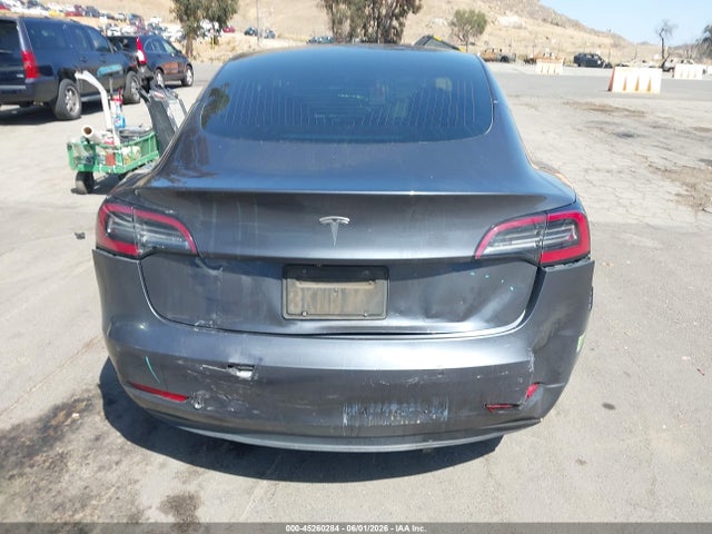 Tesla Model 3 Long Range/mid Range/standard Range/standard Range Plus 2019 5YJ3E1EAXKF400285 Image 16