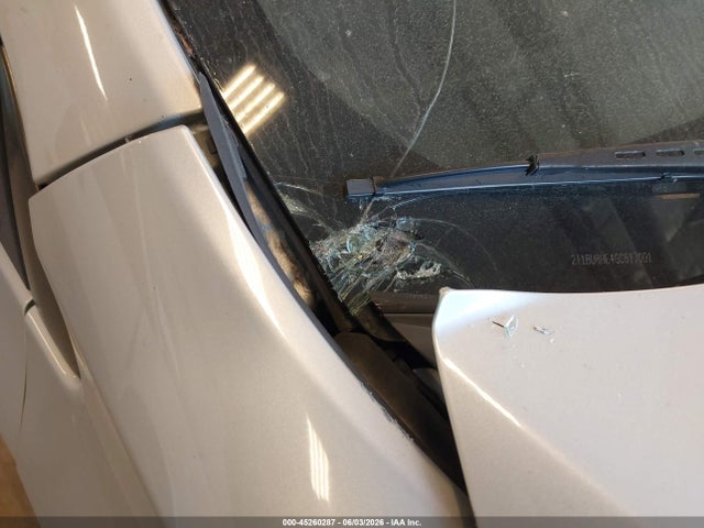 45260287 :رقم المزاد ، 2T1BURHE4GC617001 vin ، 2016 Toyota Corolla Le مزاد بيع