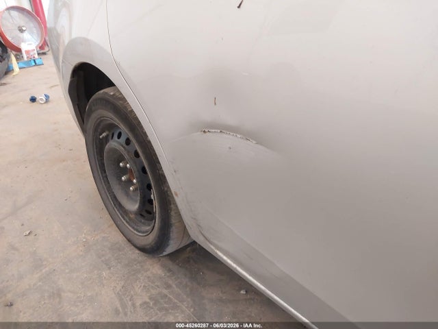 45260287 :رقم المزاد ، 2T1BURHE4GC617001 vin ، 2016 Toyota Corolla Le مزاد بيع