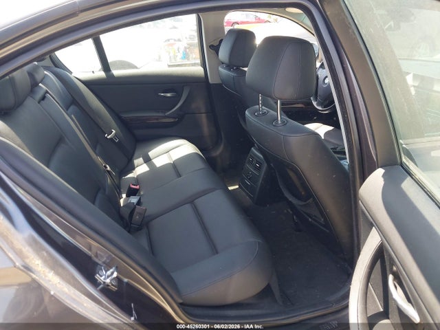 45260301 :رقم المزاد ، WBAVC575X8NK77682 vin ، 2008 Bmw 328i مزاد بيع