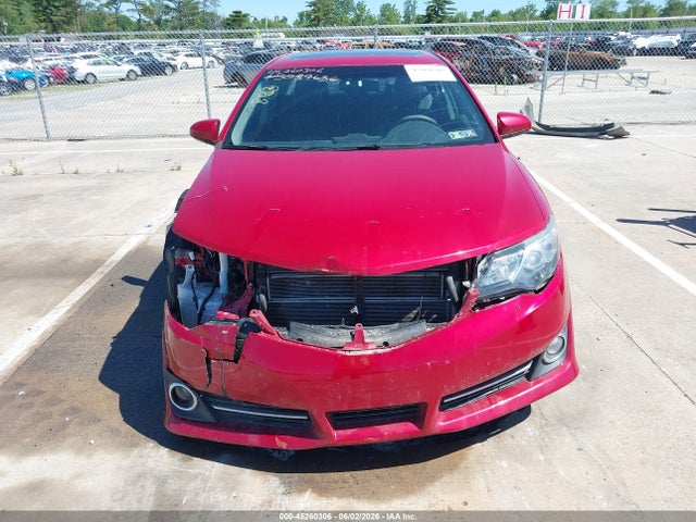 4T1BD1FK6EU121039 Toyota Camry Hybrid Se Limited Edition