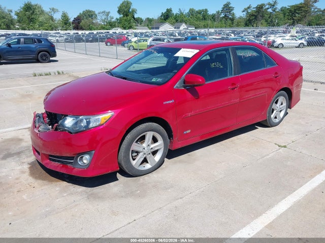 4T1BD1FK6EU121039 Toyota Camry Hybrid Se Limited Edition