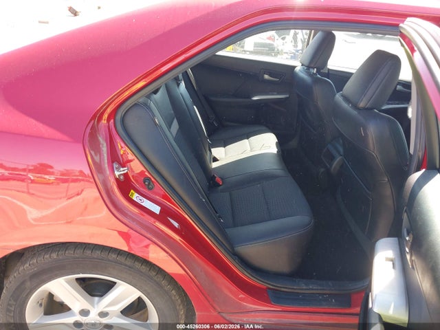 4T1BD1FK6EU121039 Toyota Camry Hybrid Se Limited Edition